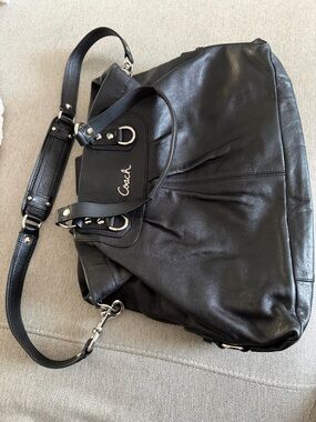 Coach Black Leather Convertible Shoulder Bag with Silver Hardware